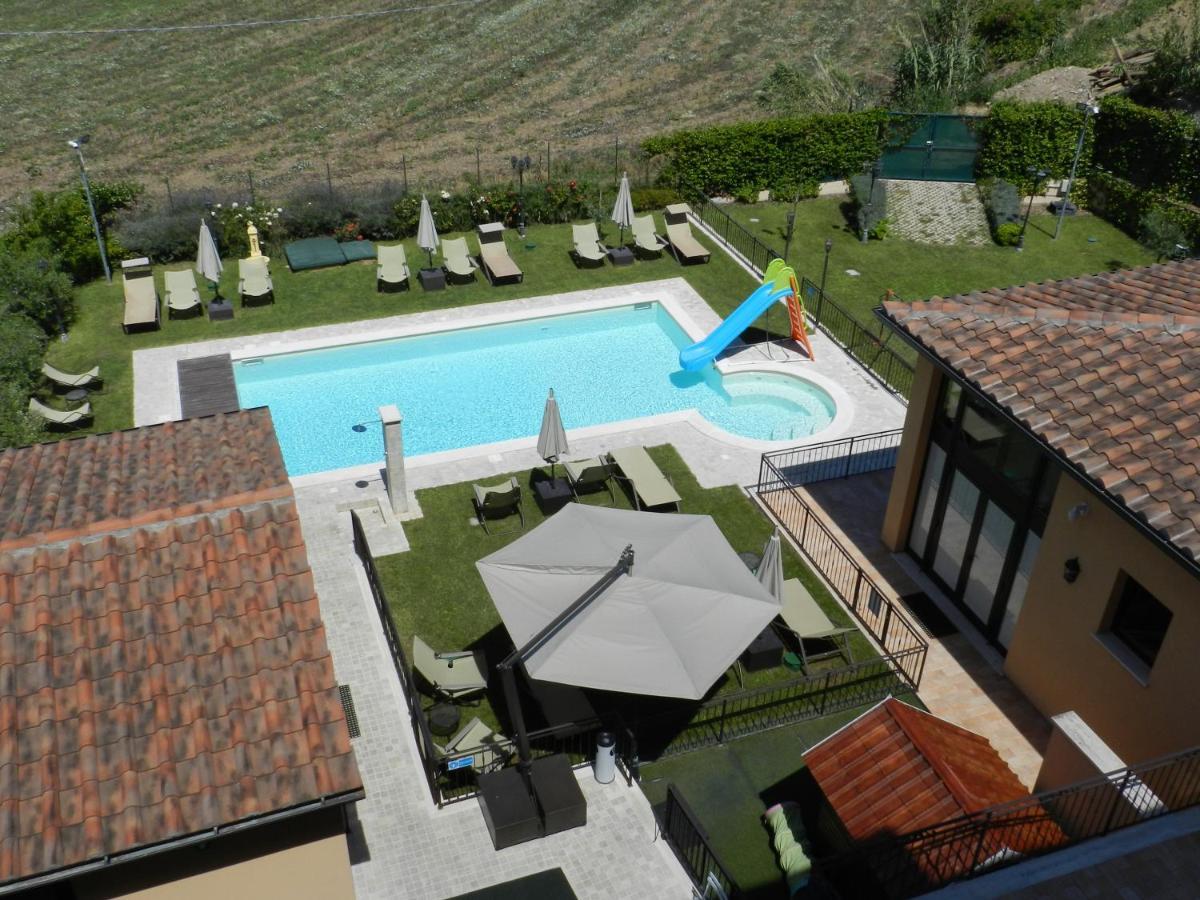 Appartamenti Brufa Civico 13/17 Exteriér fotografie